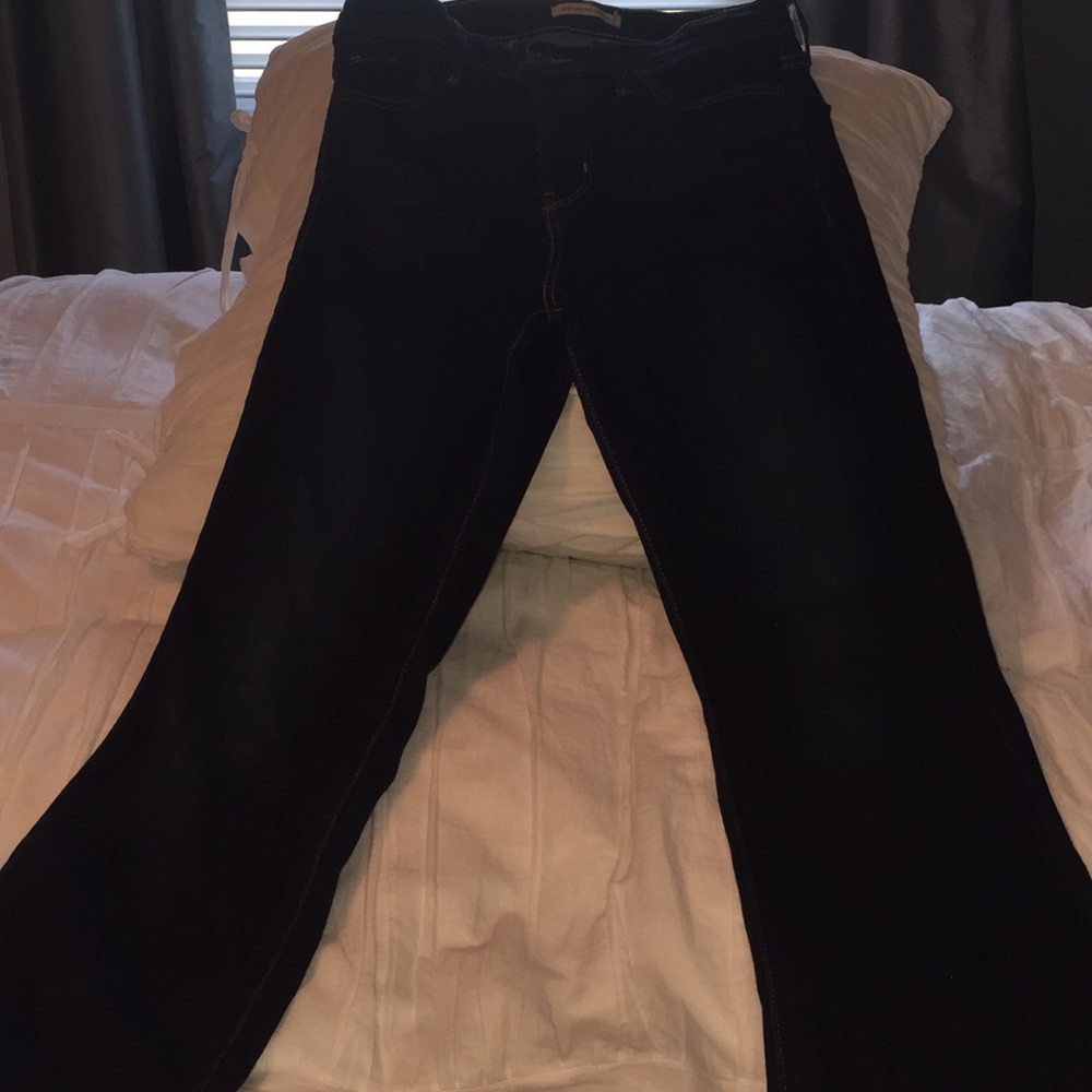 Levi’s 315 shaping Boot dark wash jean